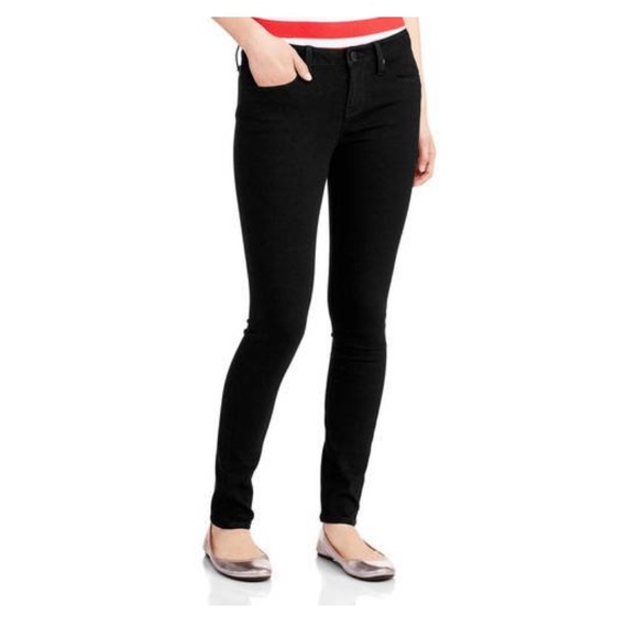 - Size 7 juniors skinny jeans - Picture 3 of 3